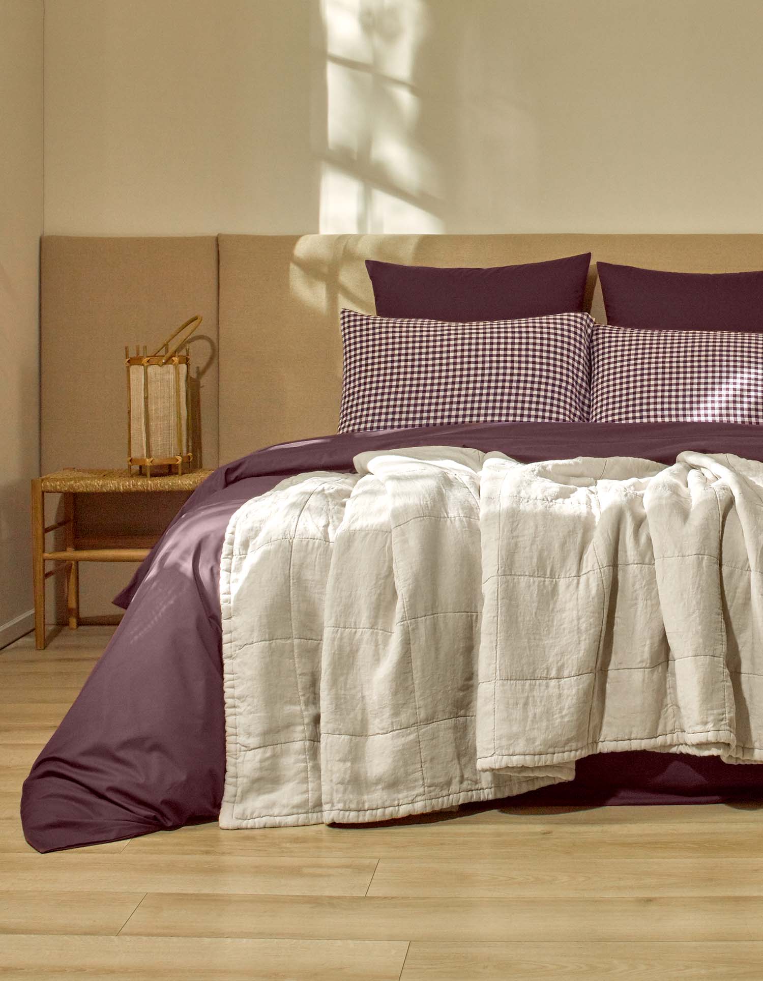 Quilted bedspread in washed linen - Natural