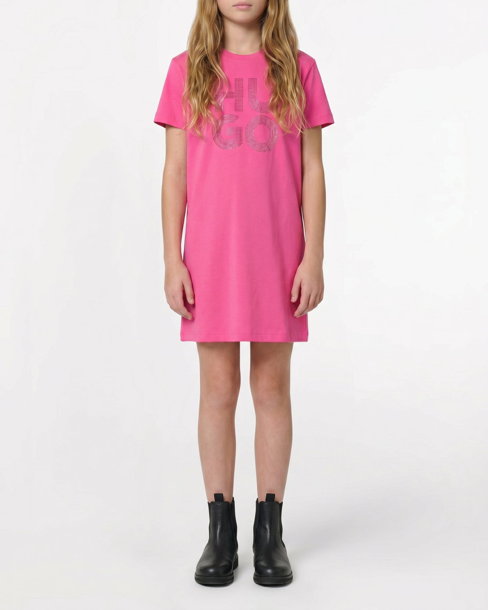 ROBE MANCHES COURTES