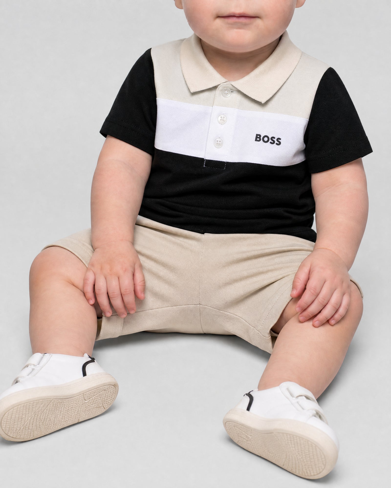 POLO MANCHES COURTES