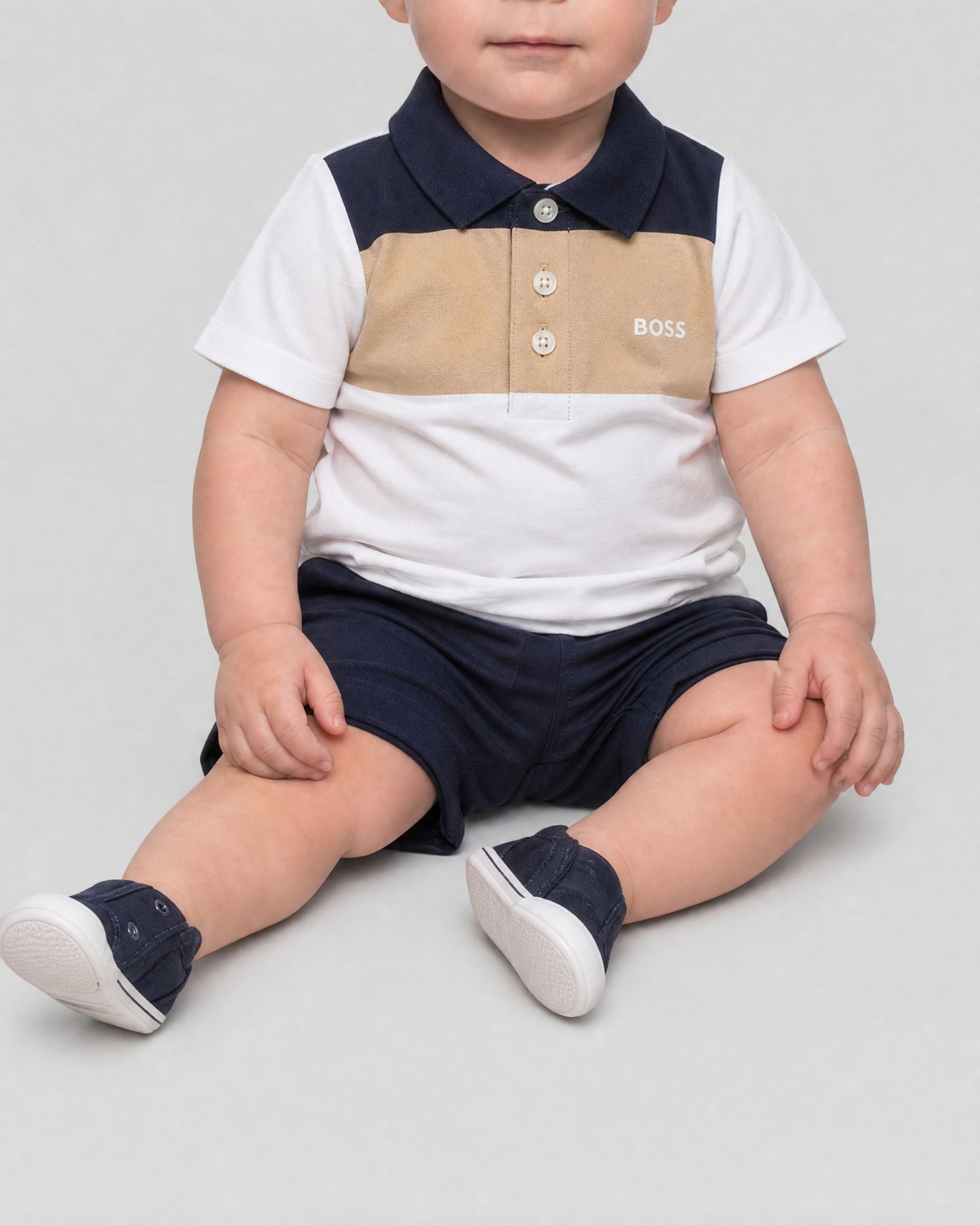POLO MANCHES COURTES