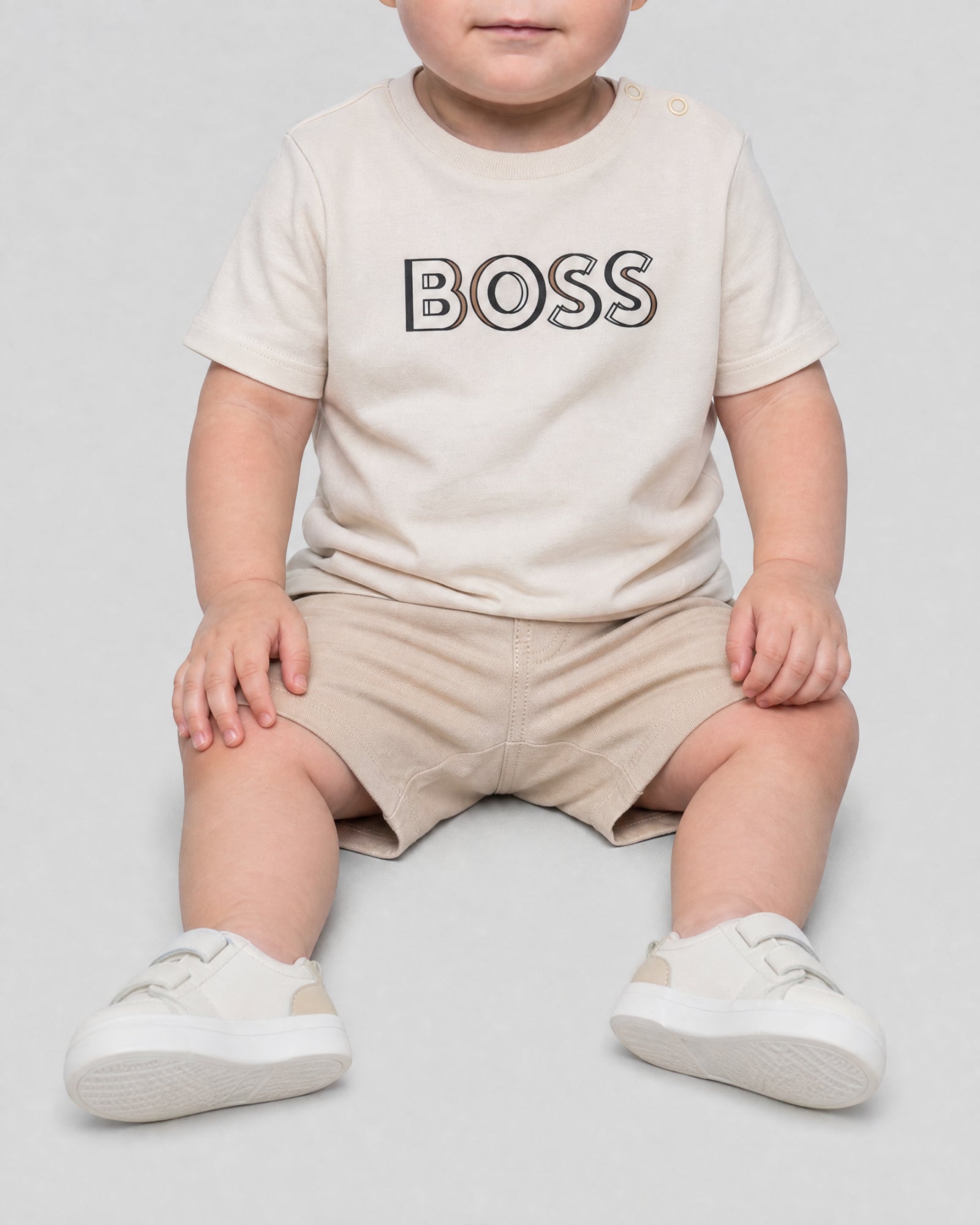 TEE-SHIRT MANCHES COURTES