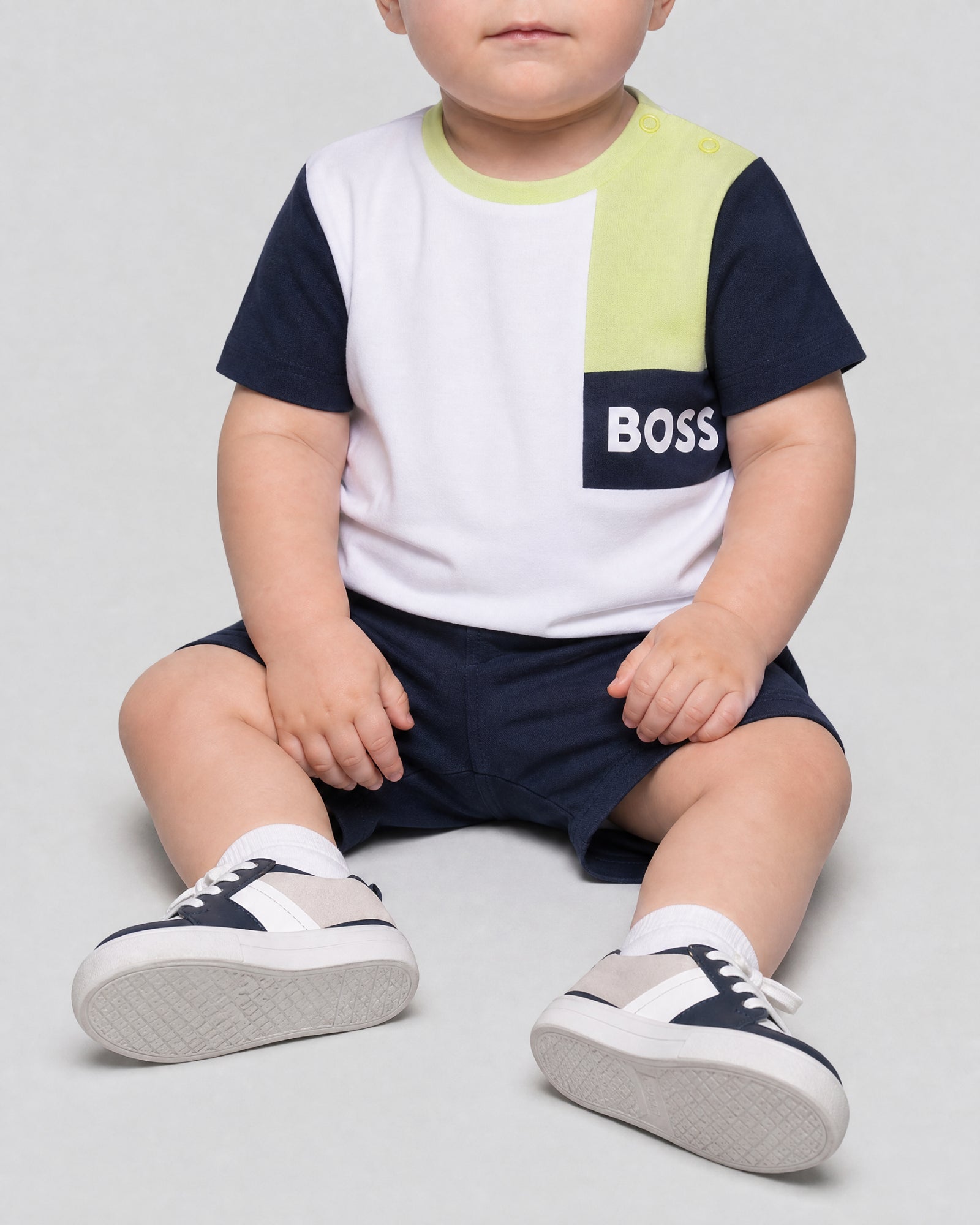 TEE-SHIRT MANCHES COURTES