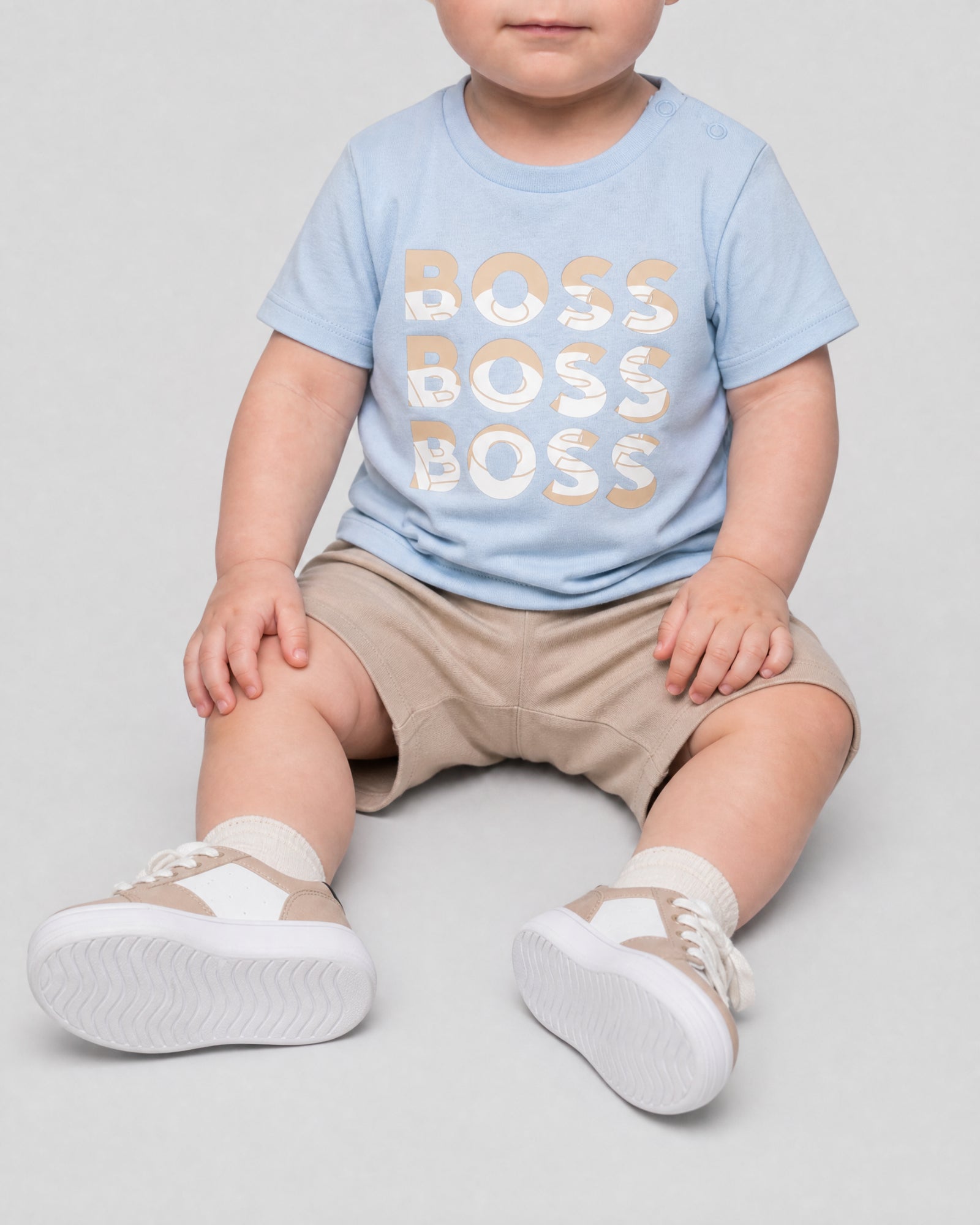 TEE-SHIRT MANCHES COURTES