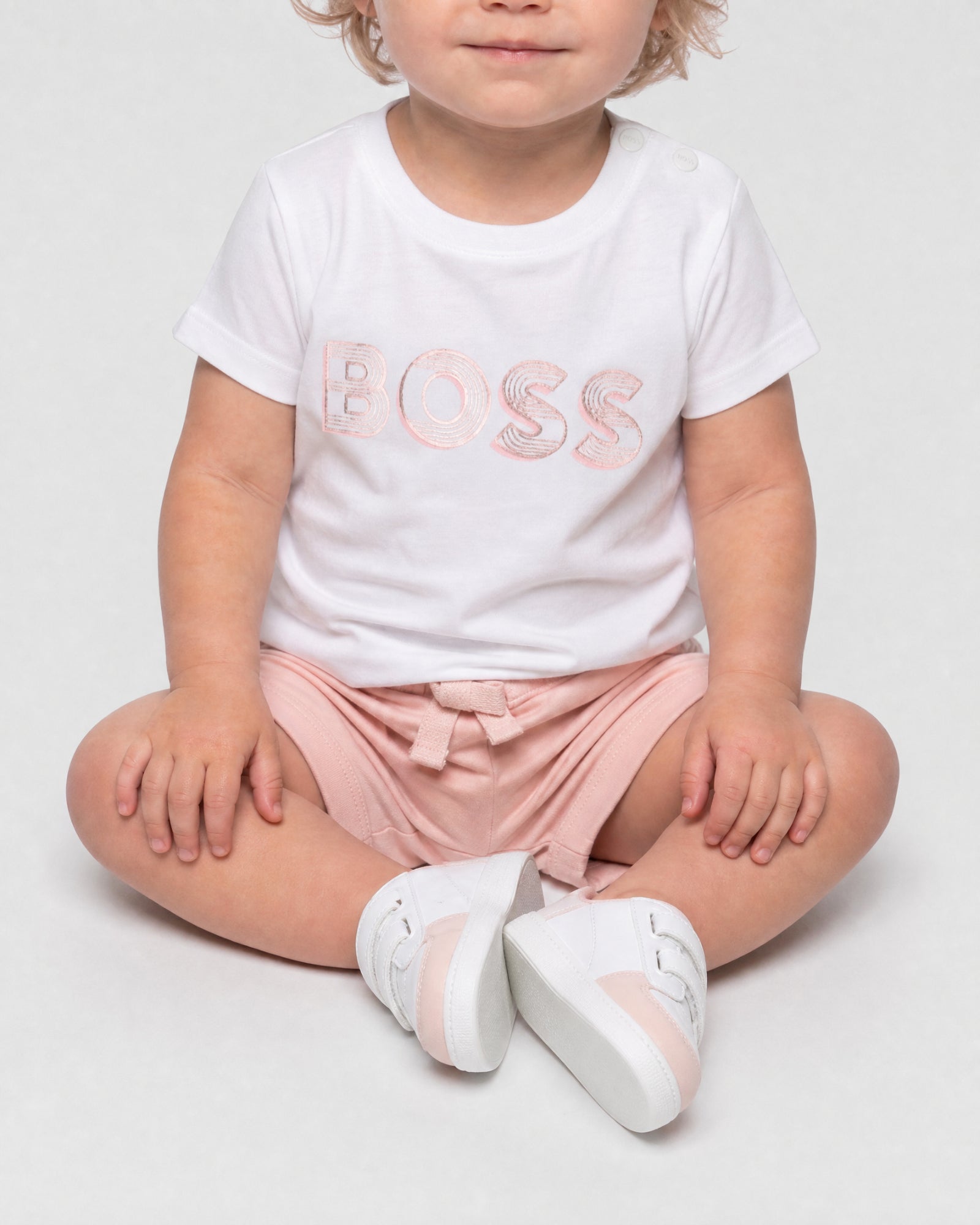TEE-SHIRT MANCHES COURTES
