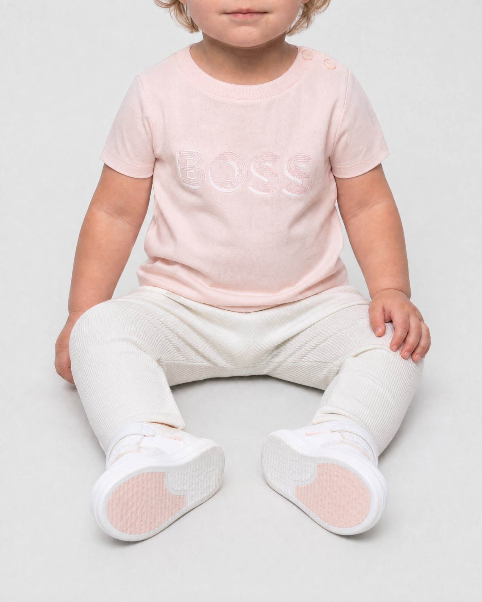 TEE-SHIRT MANCHES COURTES