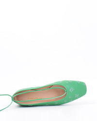 DIANA FLAT