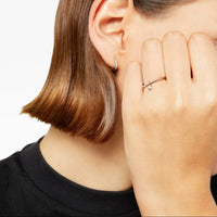 Essentials wave ring in 9k rose gold with 1 white diamond - Pink & White
