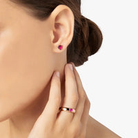 Curved barbell heart piercing in 18k rose gold with synthetic ruby - Pink