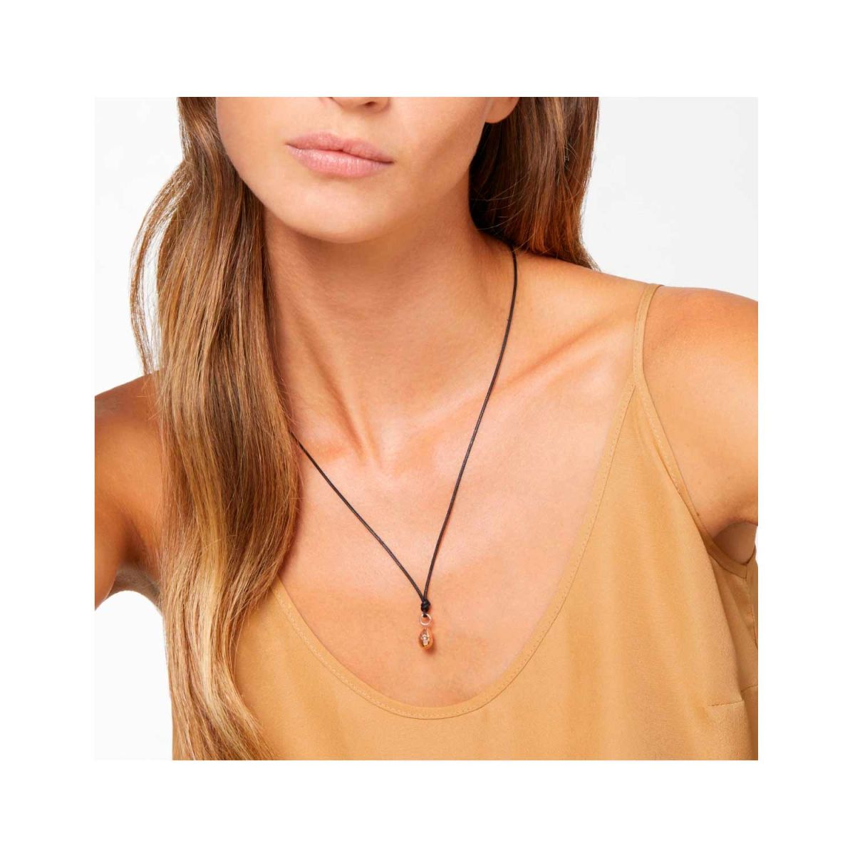9k rose gold egg charm - Pink