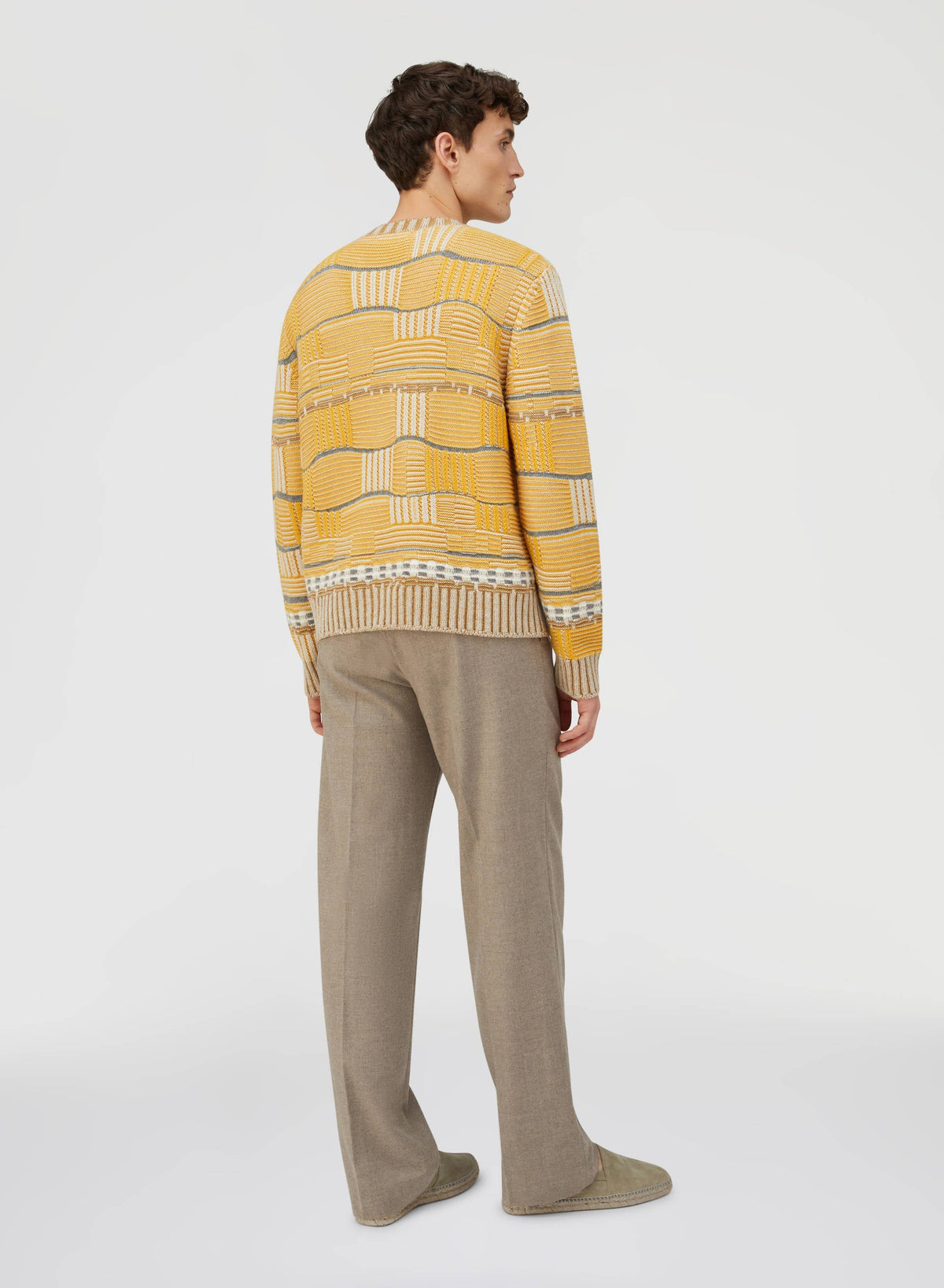 YELLOW AND CAMEL OPPOSITES DANCE CREWNECK