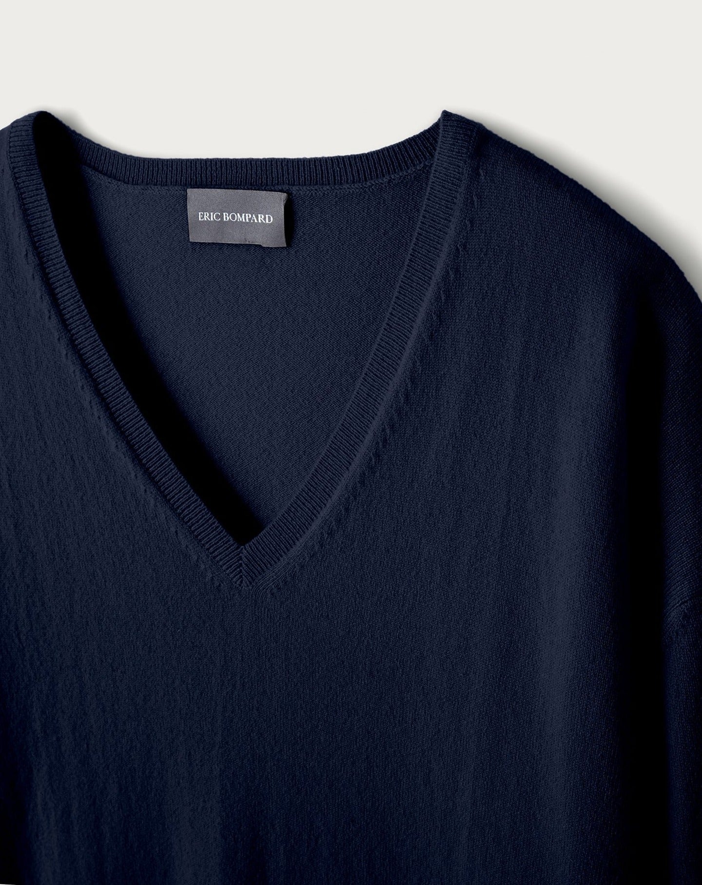 Oversized V-neck cashmere jumper - Navy