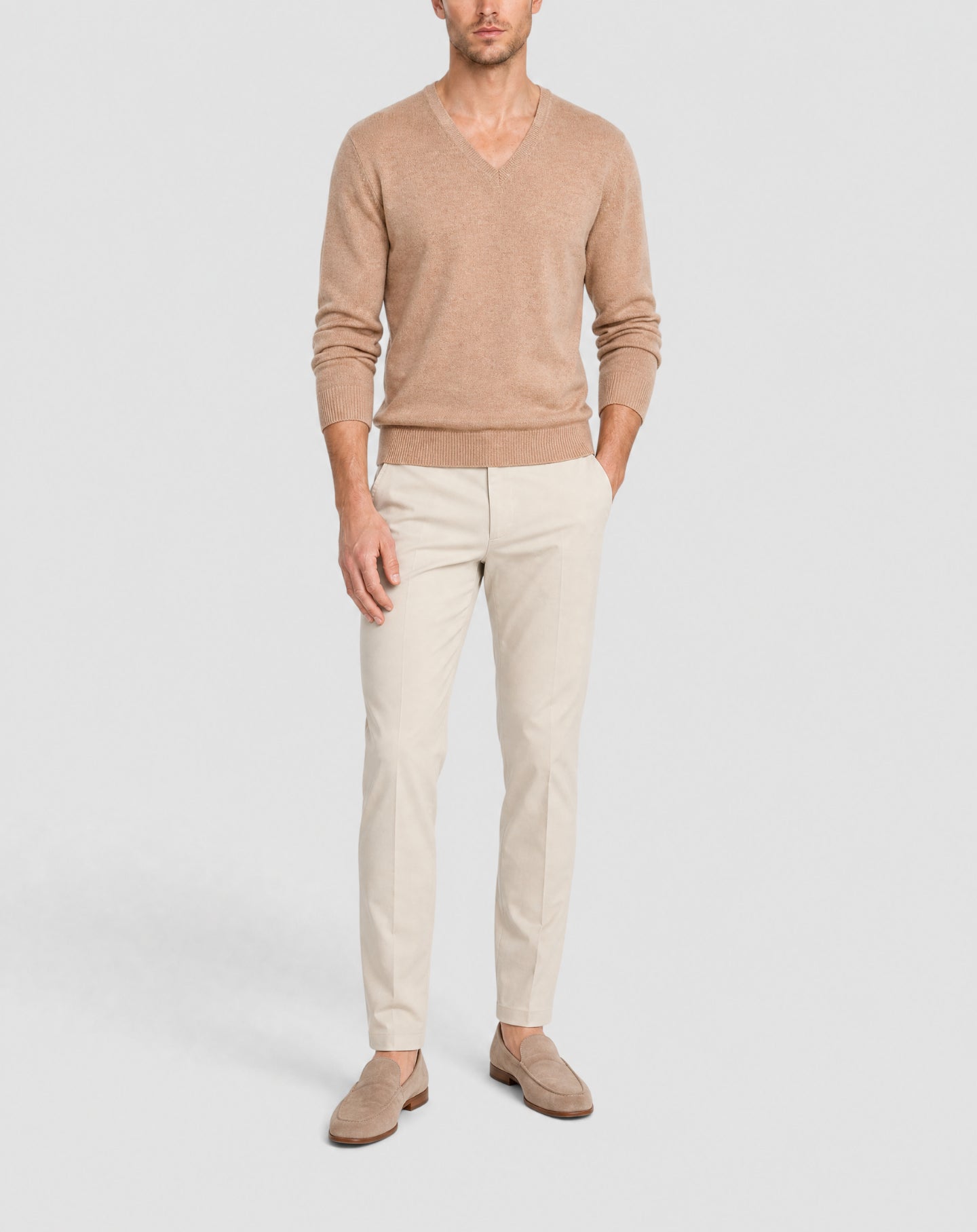 Fitted V-neck cashmere jumper - Camel