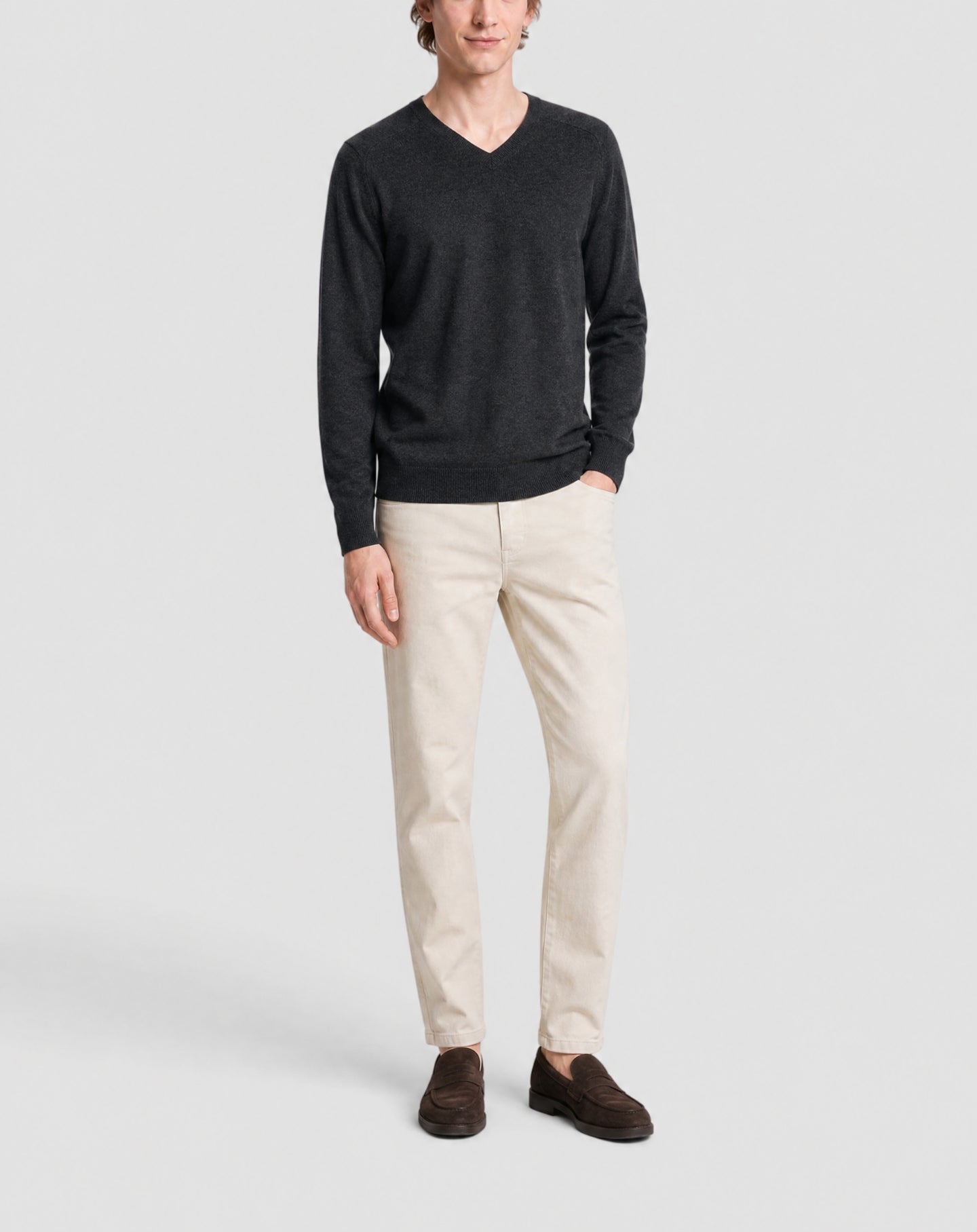 Fitted V-neck jumper with drop-shoulder sleeves in cashmere - Anthracite