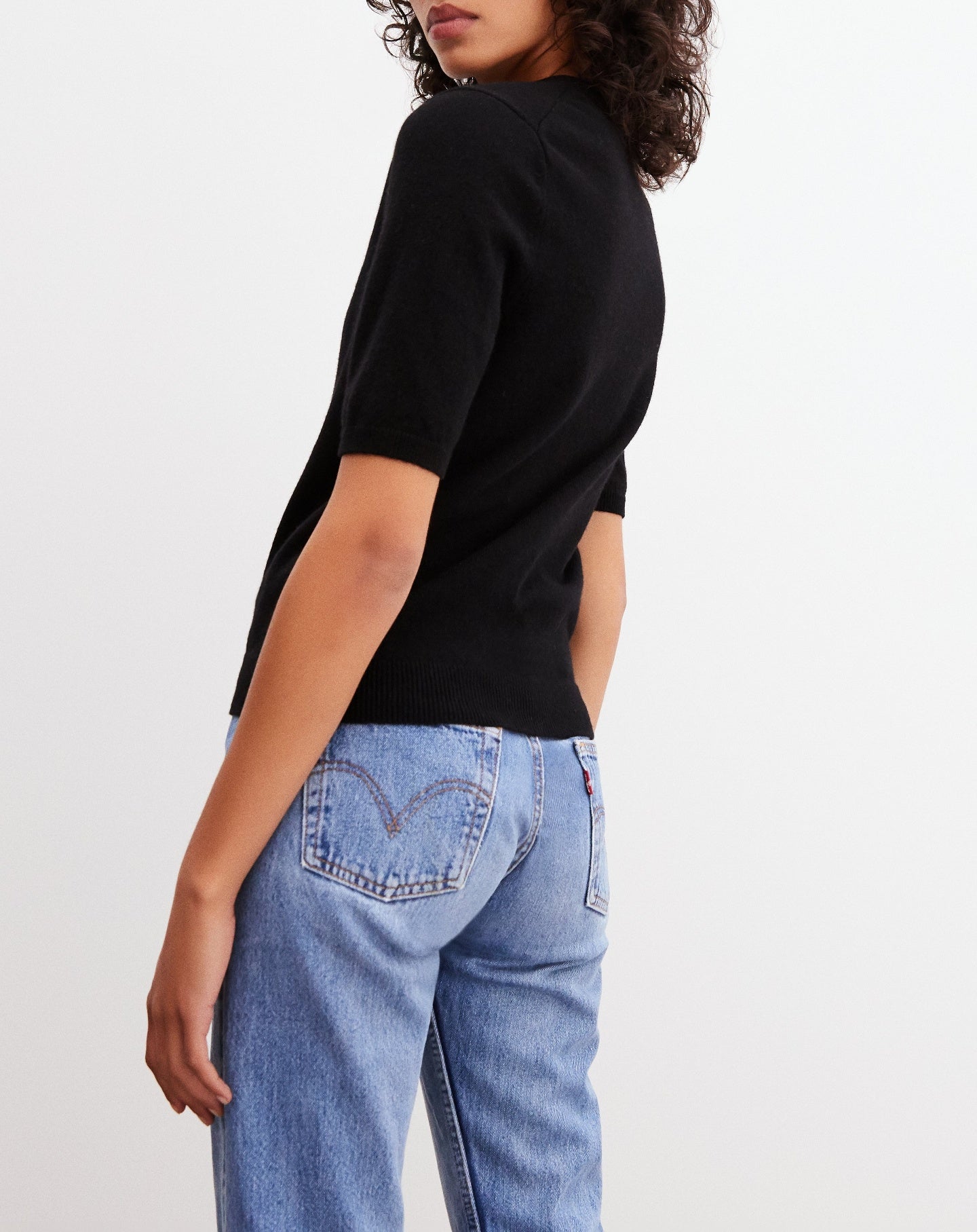 RECO75Pull V Manches Courtes Intemporel - Noir
