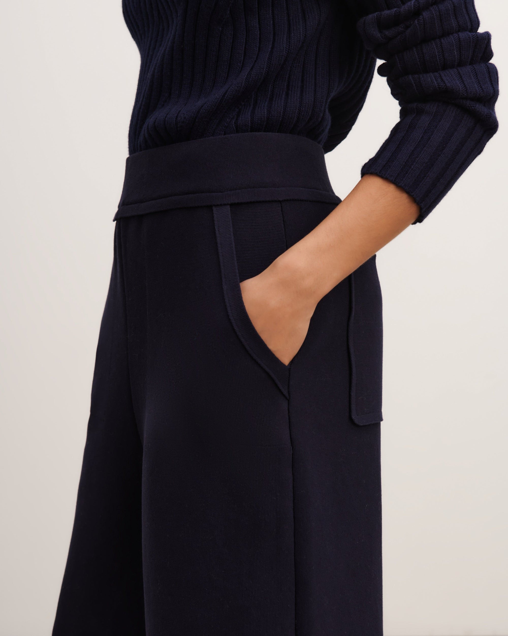 RECO140Pantalon Milano 7/8 À Poches - Marine
