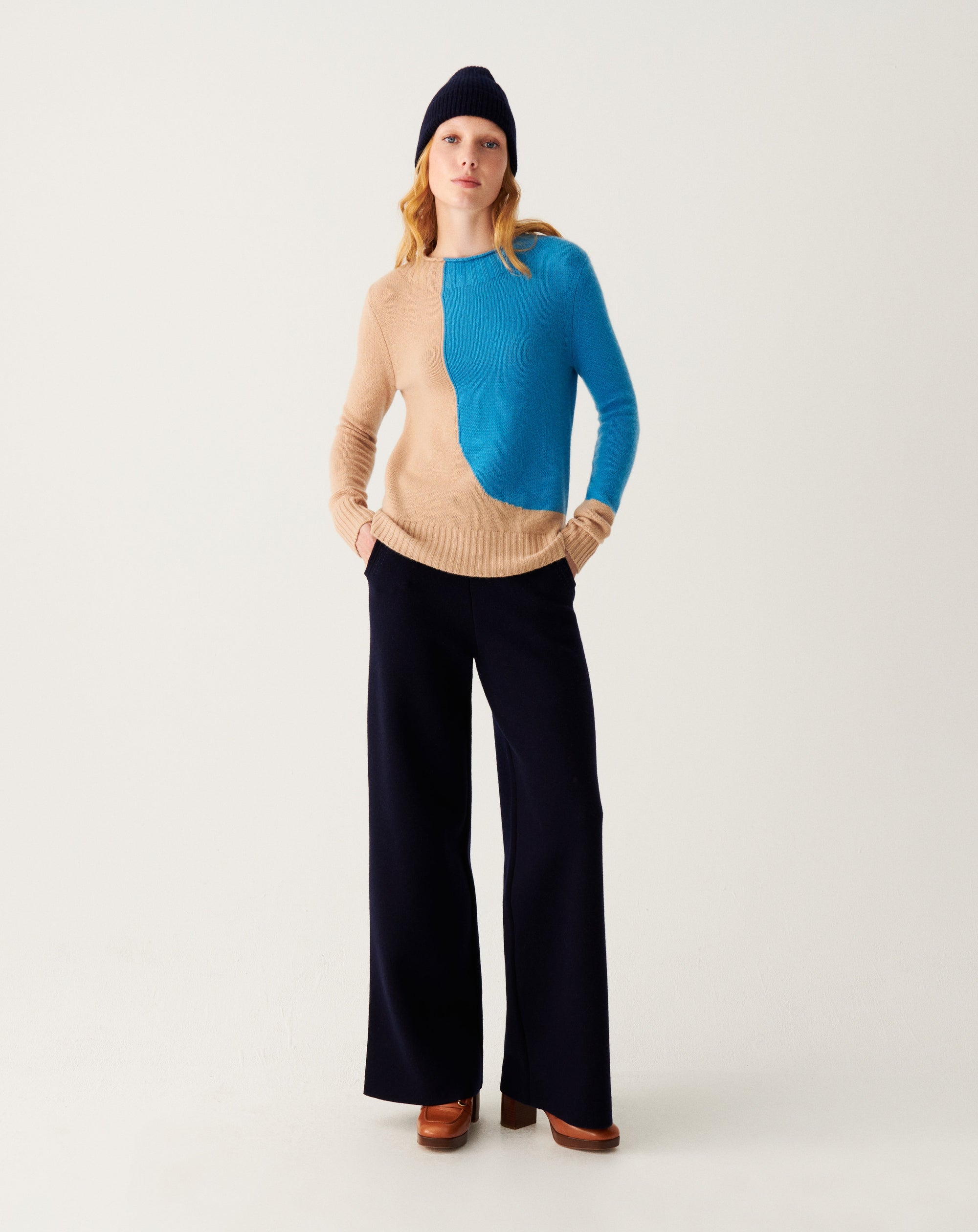 RECO130Col À Même Roulotté Intarsia Color Block - Pampas/Bleu Caldero