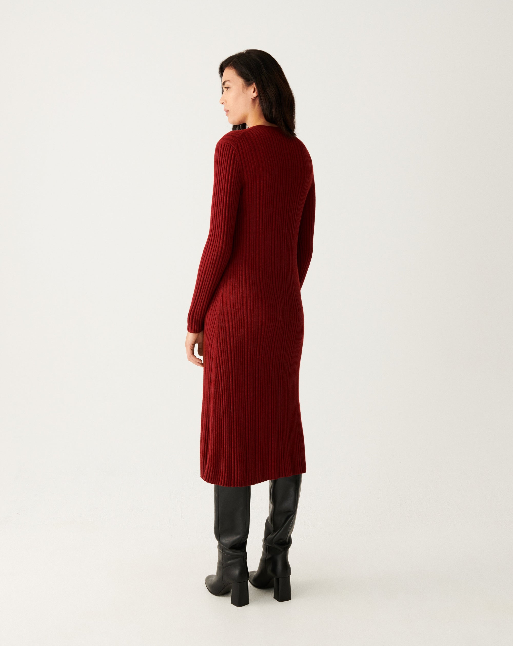 RECO150Robe Longue Évasée À Côtes Irrégulières - Rouge Cranberry