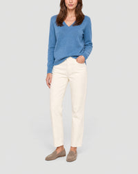 Fitted V-neck cashmere jumper - Scottish blue