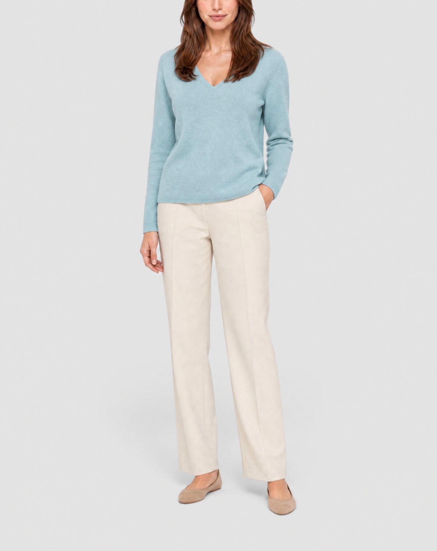 Fitted V-neck cashmere jumper - Chateau