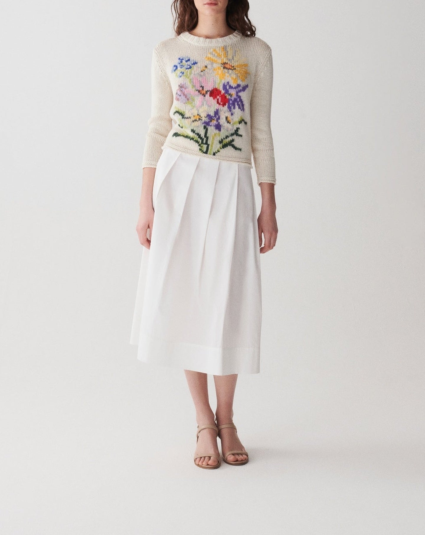 RECO185Pull Col Rond Broderie Bouquet - Naturel