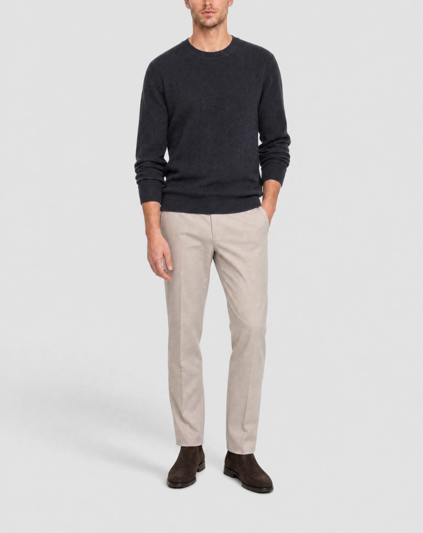 Round-neck cashmere jumper with a mini herringbone pattern - Black