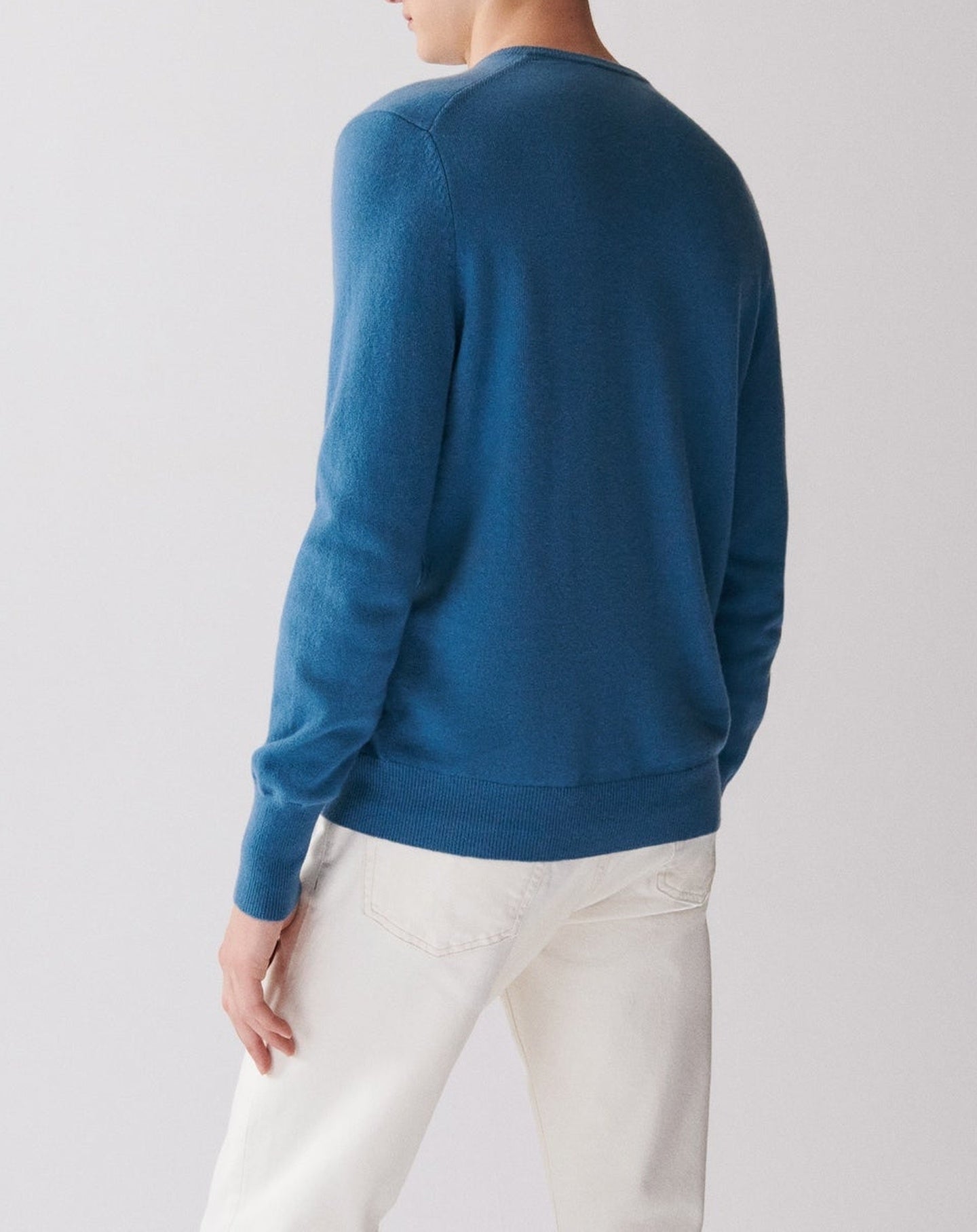 RECO130Pull Col V Classique - Bleu Uniforme