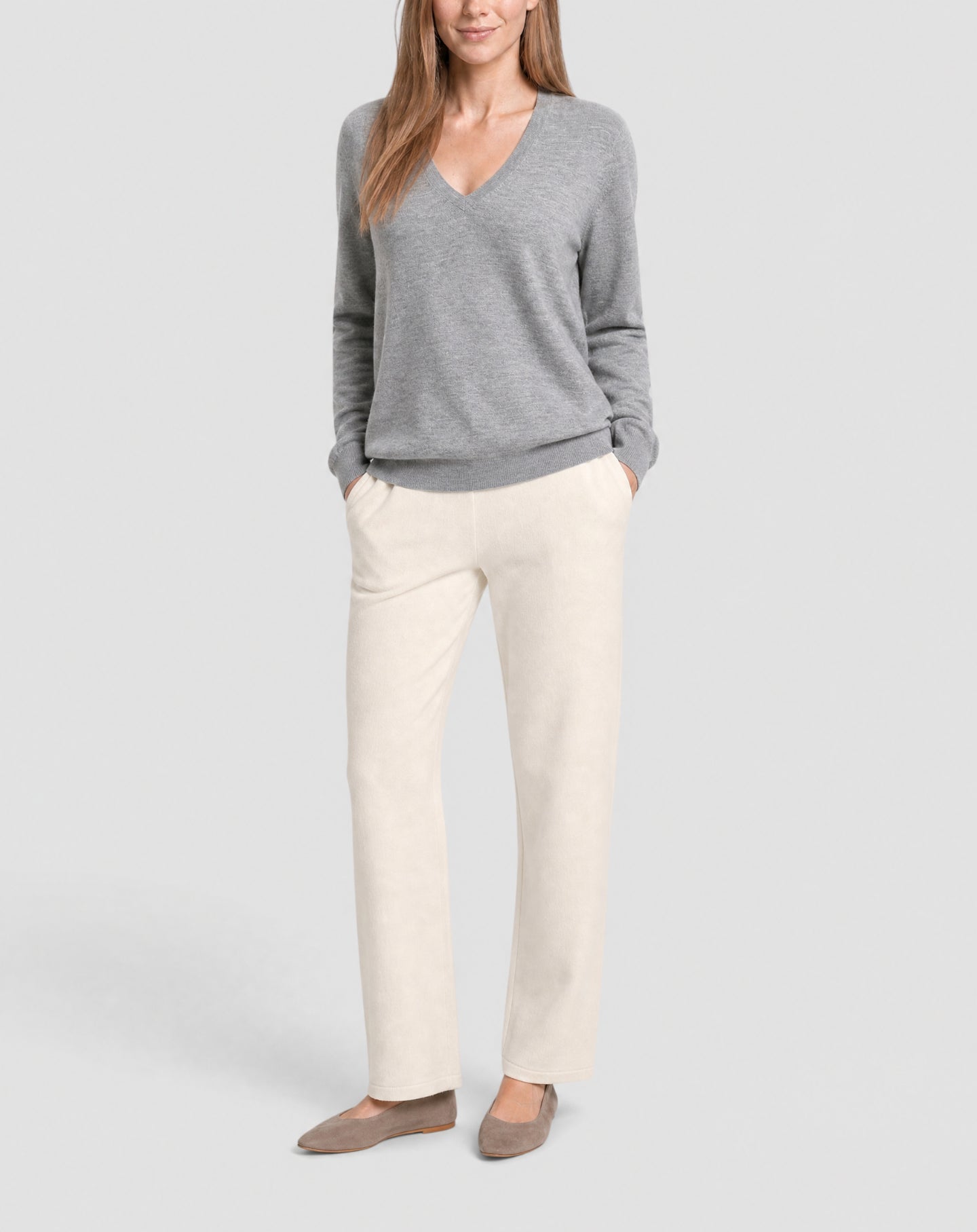 Ultra-fine V-neck cashmere jumper - Flannel