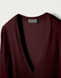 Ultra-fine V-neck cashmere jumper - Azuki