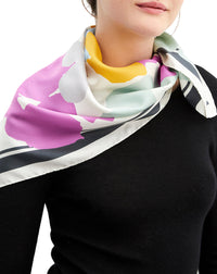 Silk square with romantic flower print - Multicolour