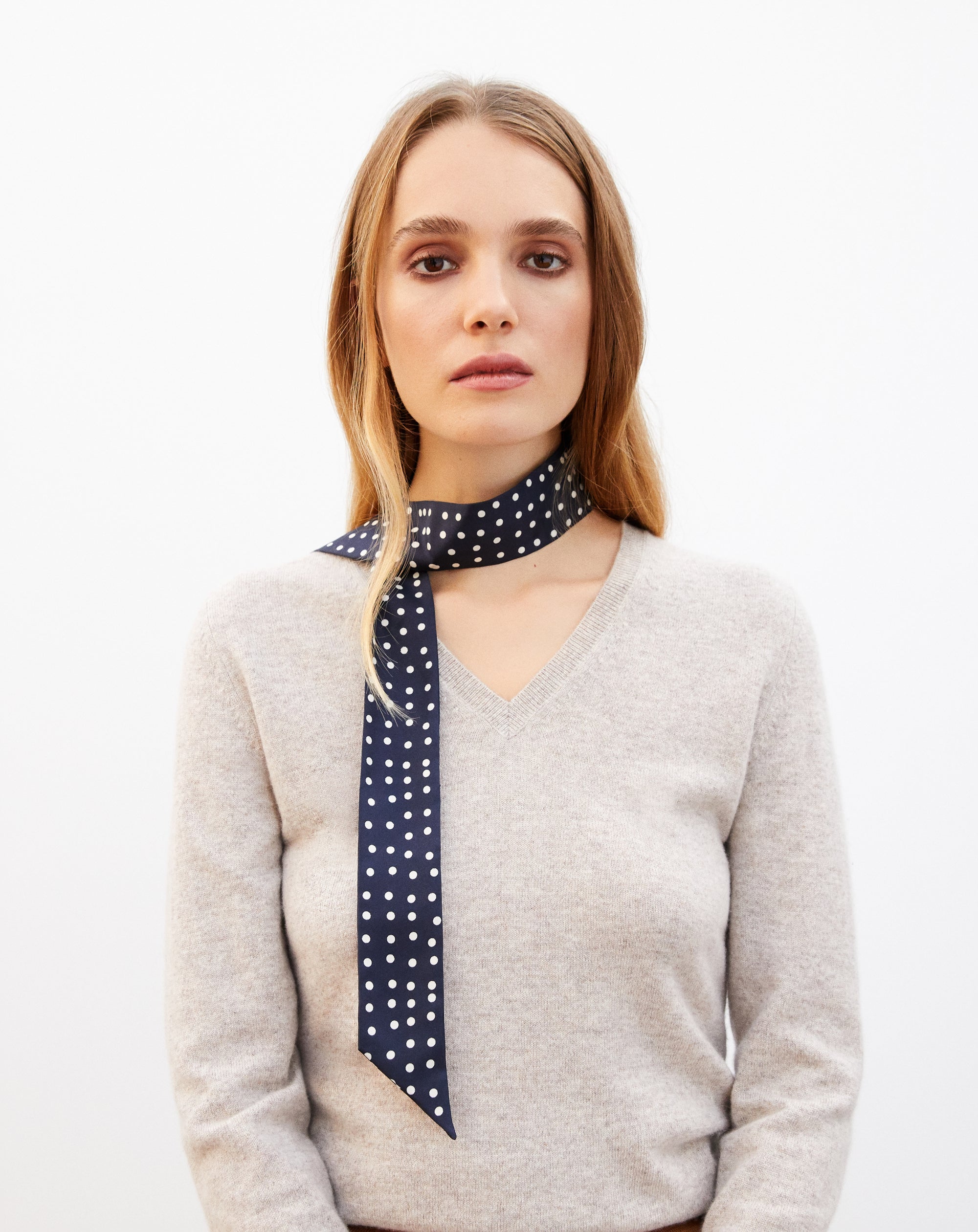 Silk polka dot print lavaliere - Navy