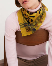 Modernist printed mini square in cashmere - Chaume