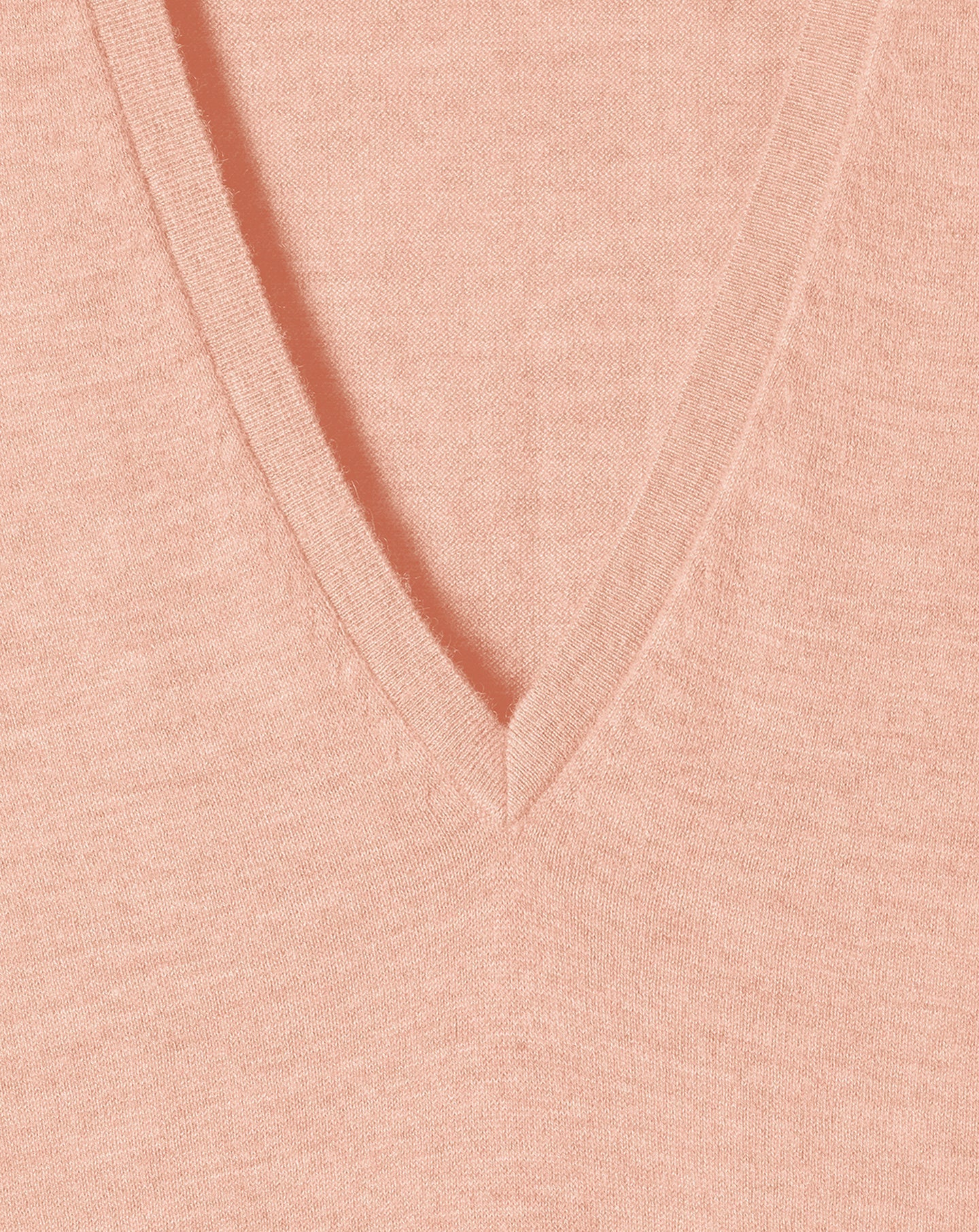 Ultra-fine cashmere oversized V-neck jumper - Blush