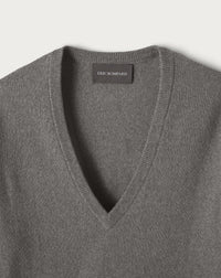 Soft cashmere V-neck jumper - Loup
