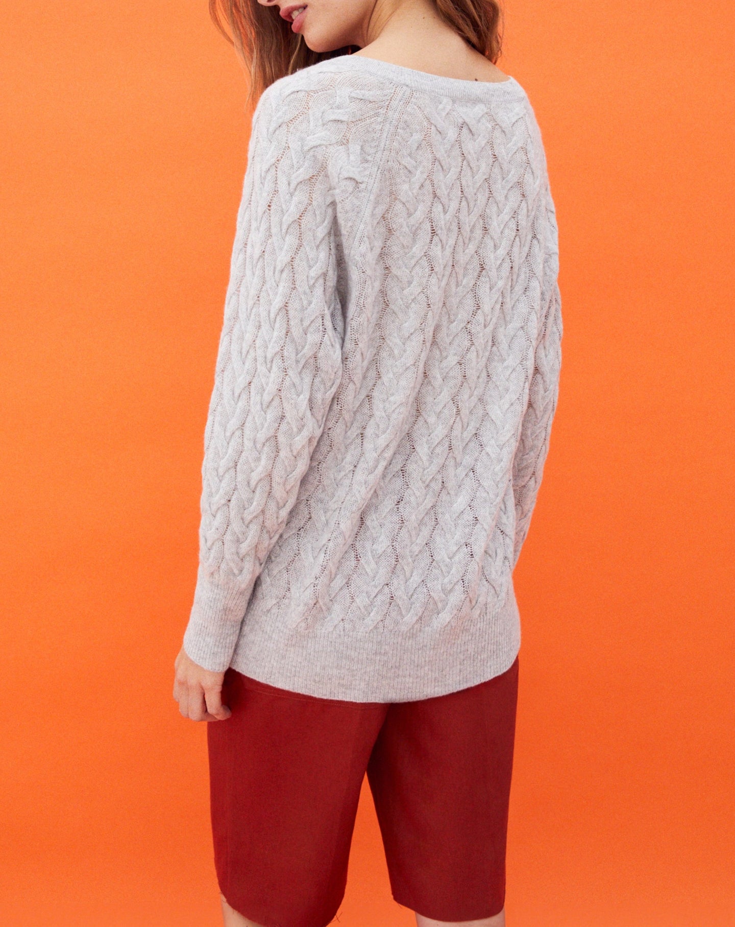 Lightweight cashmere V-neck jumper - Sorbet