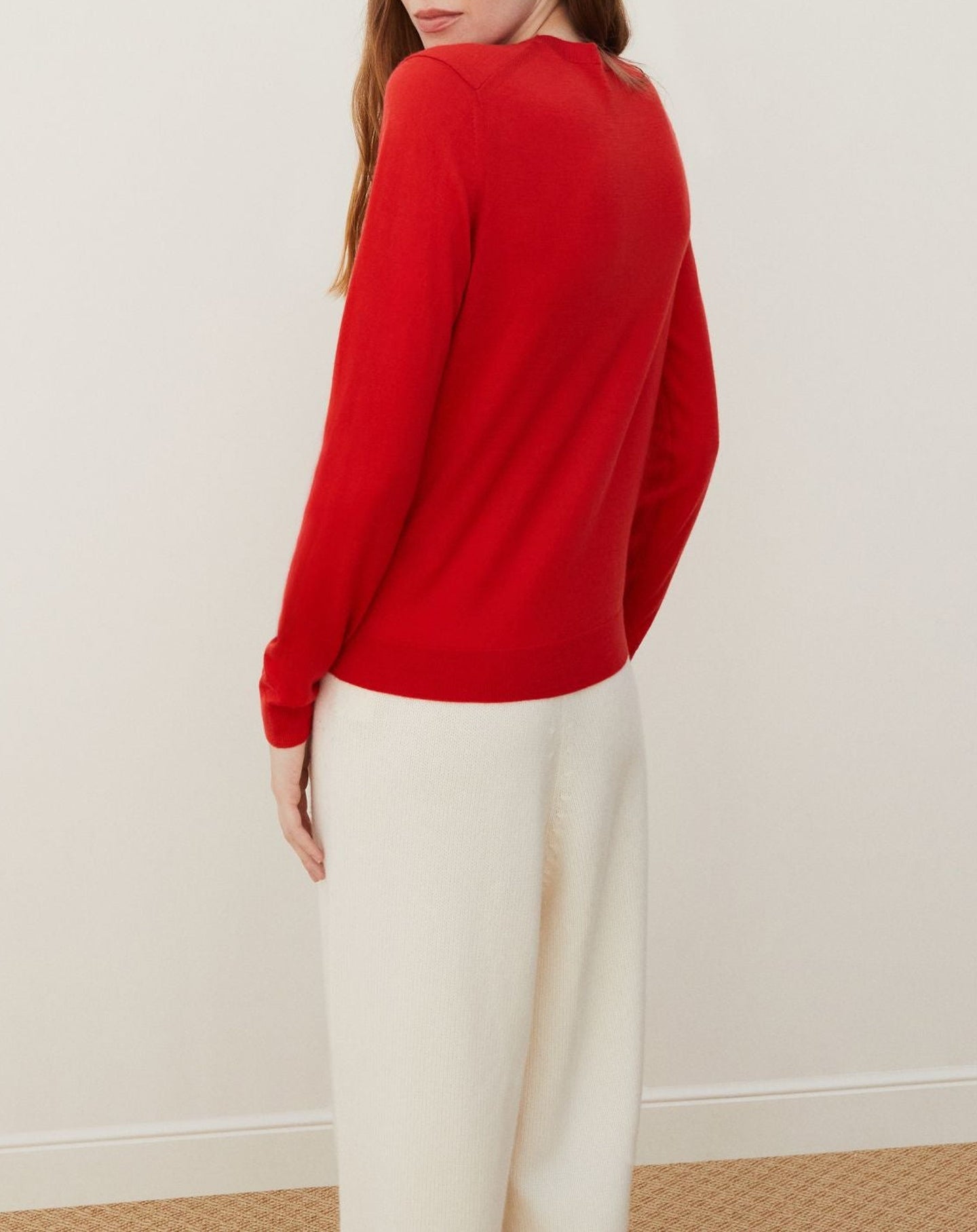 Ultra-fine cashmere crew neck jumper - Cinabre