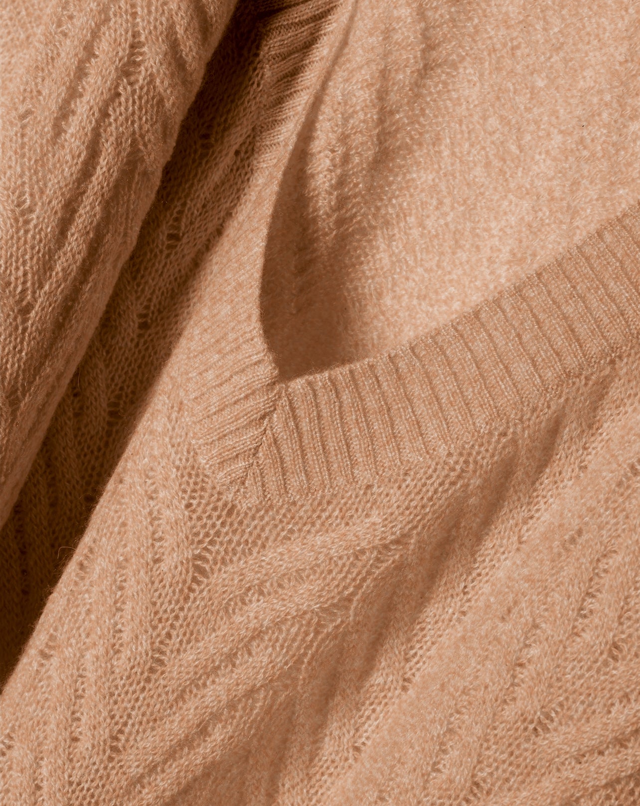 Cashmere V-neck jumper - Camel