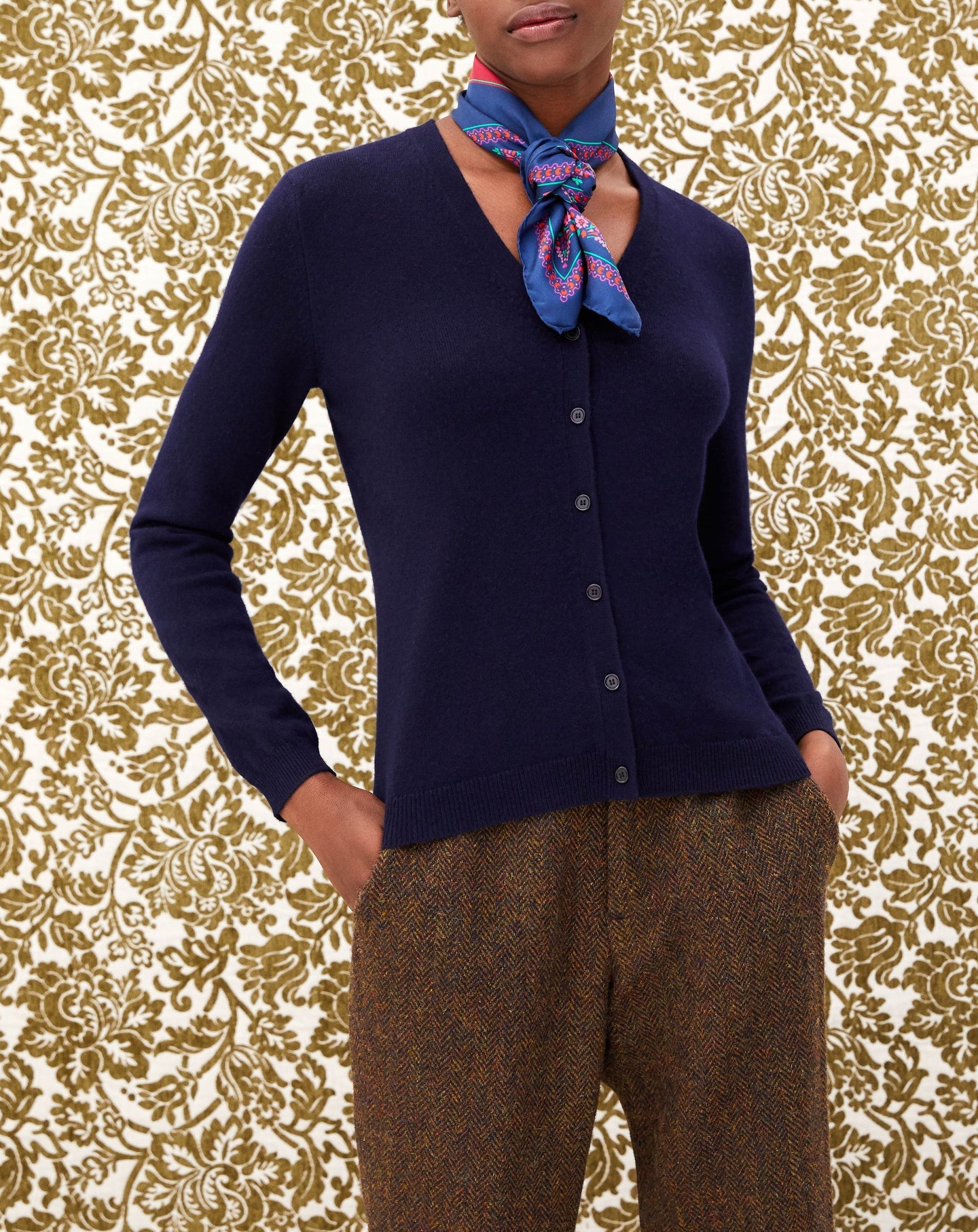 Slim-fitted cashmere cardigan - Navy