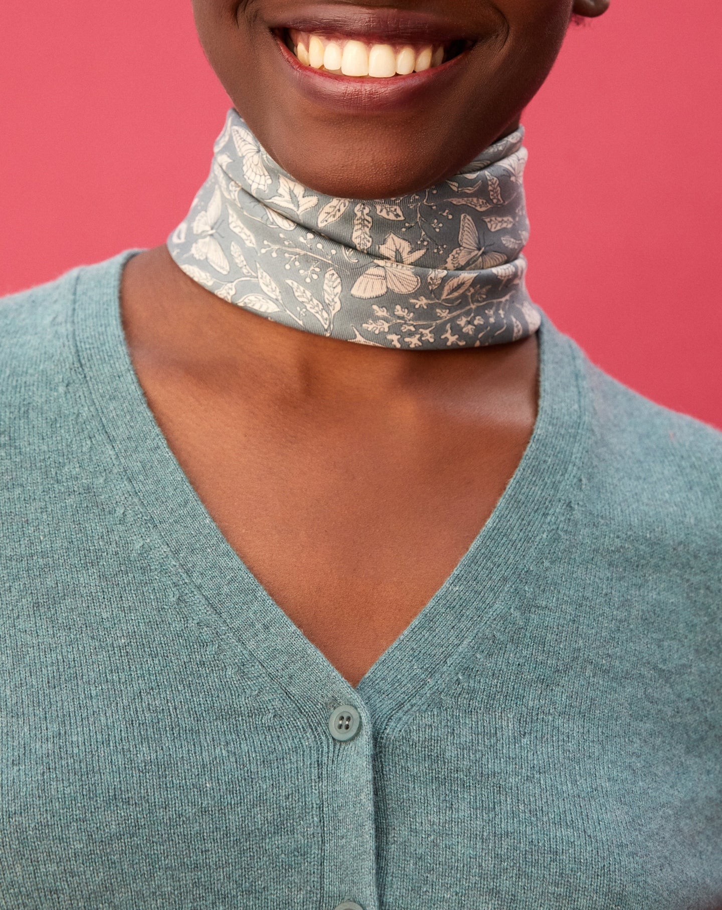 Slim-fitted cashmere cardigan - Horizon