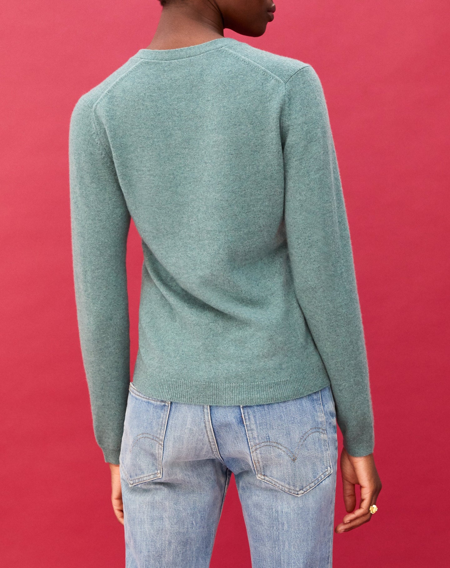 Slim-fitted cashmere cardigan - Horizon