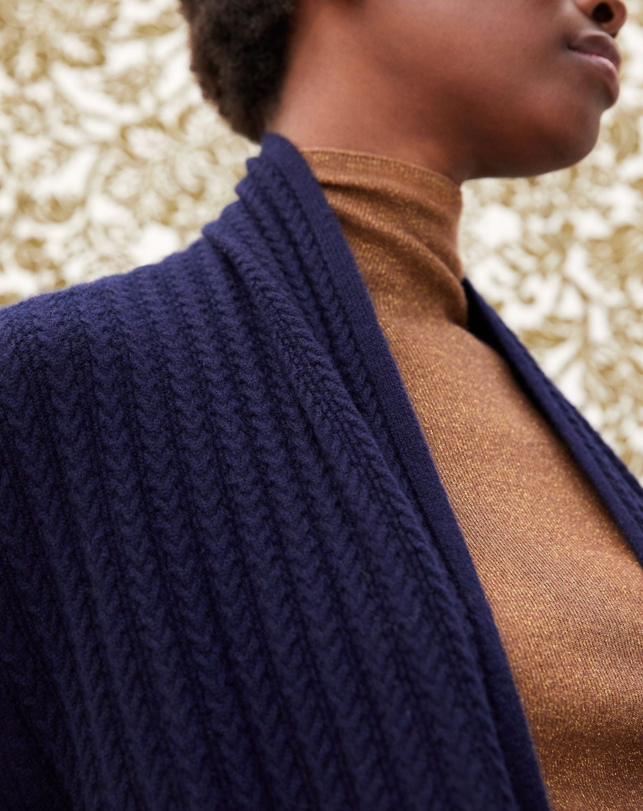 Open-worked cable jacket in cashmere - Navy