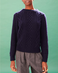 Pull ras de cou ample à torsades Aran en cachemire - Marine