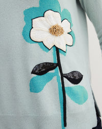 Pull ras de cou à fleur brodée en cachemire - Pierre de Lune