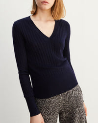V-neck jumper with fine cashmere twists - Navy