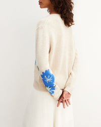 Intarsia wild thistle cashmere loose V-neck jumper - Oats