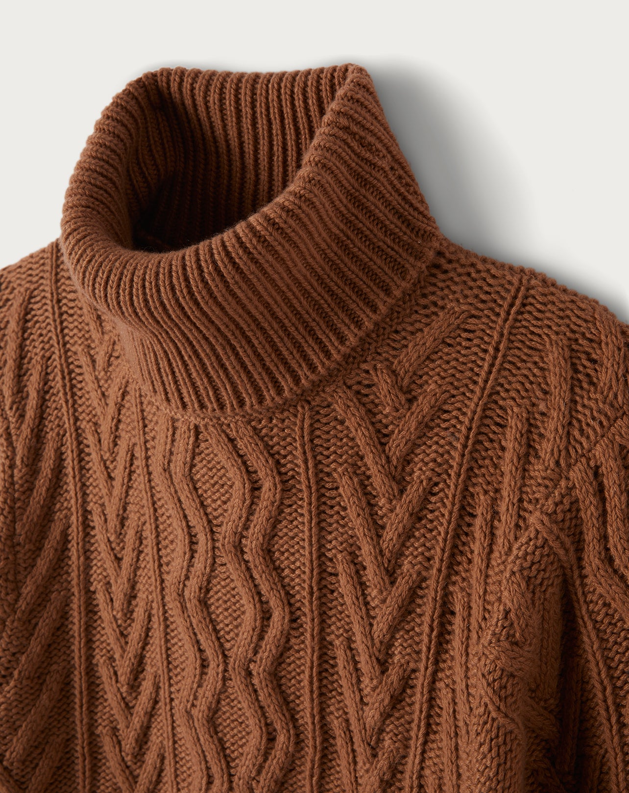 Pull col roulé ample géométrique en cachemire - Vicuna