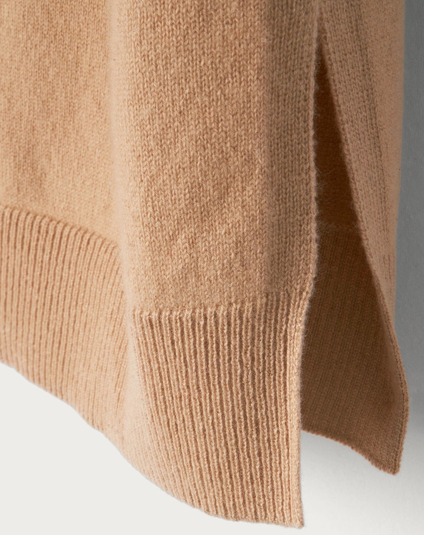 RECO130Pull col rond ample - Beige