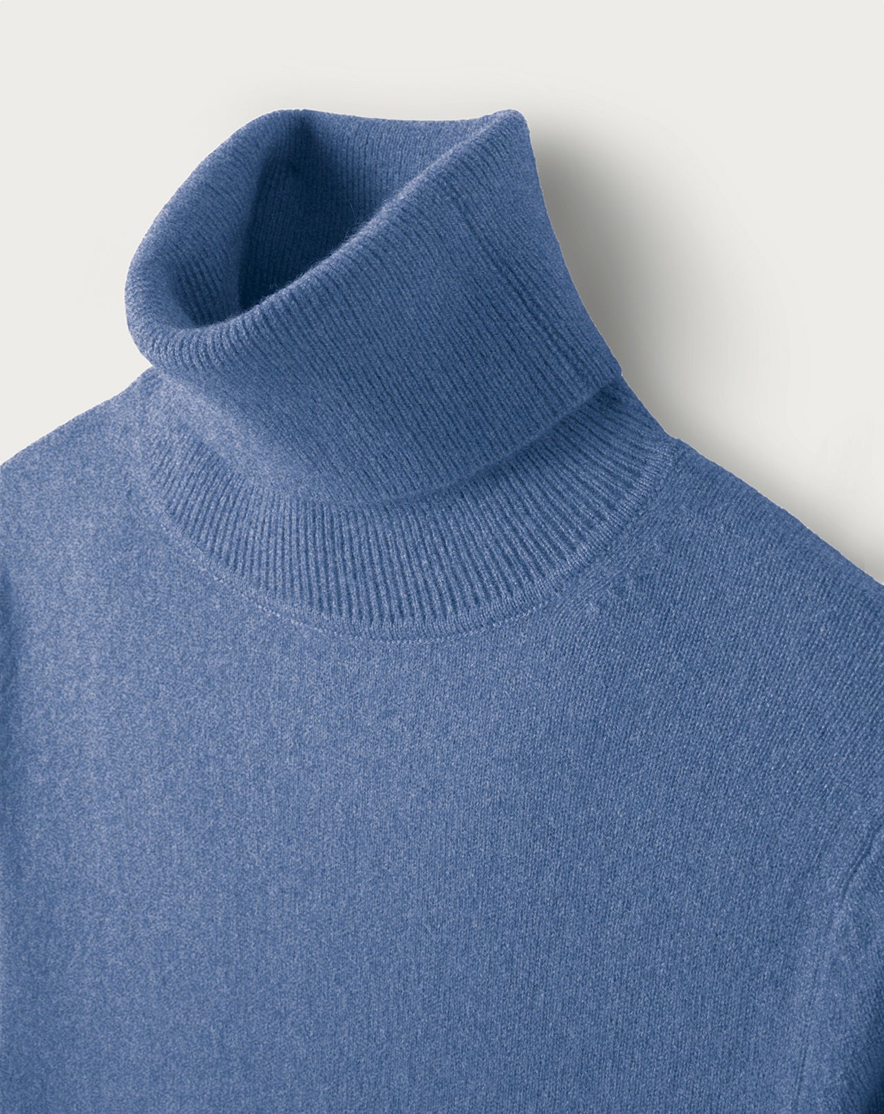 Pull col roulé classique en cachemire - Bleu Egée