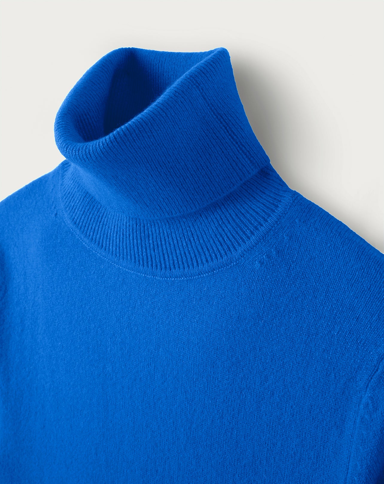 Pull col roulé classique en cachemire - Cobalt