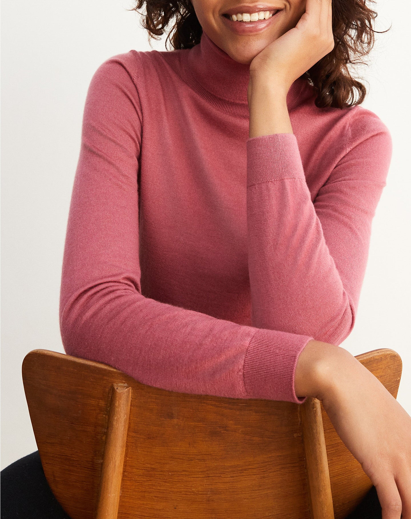 Ultra-fine cashmere turtleneck jumper - Bois de Rose