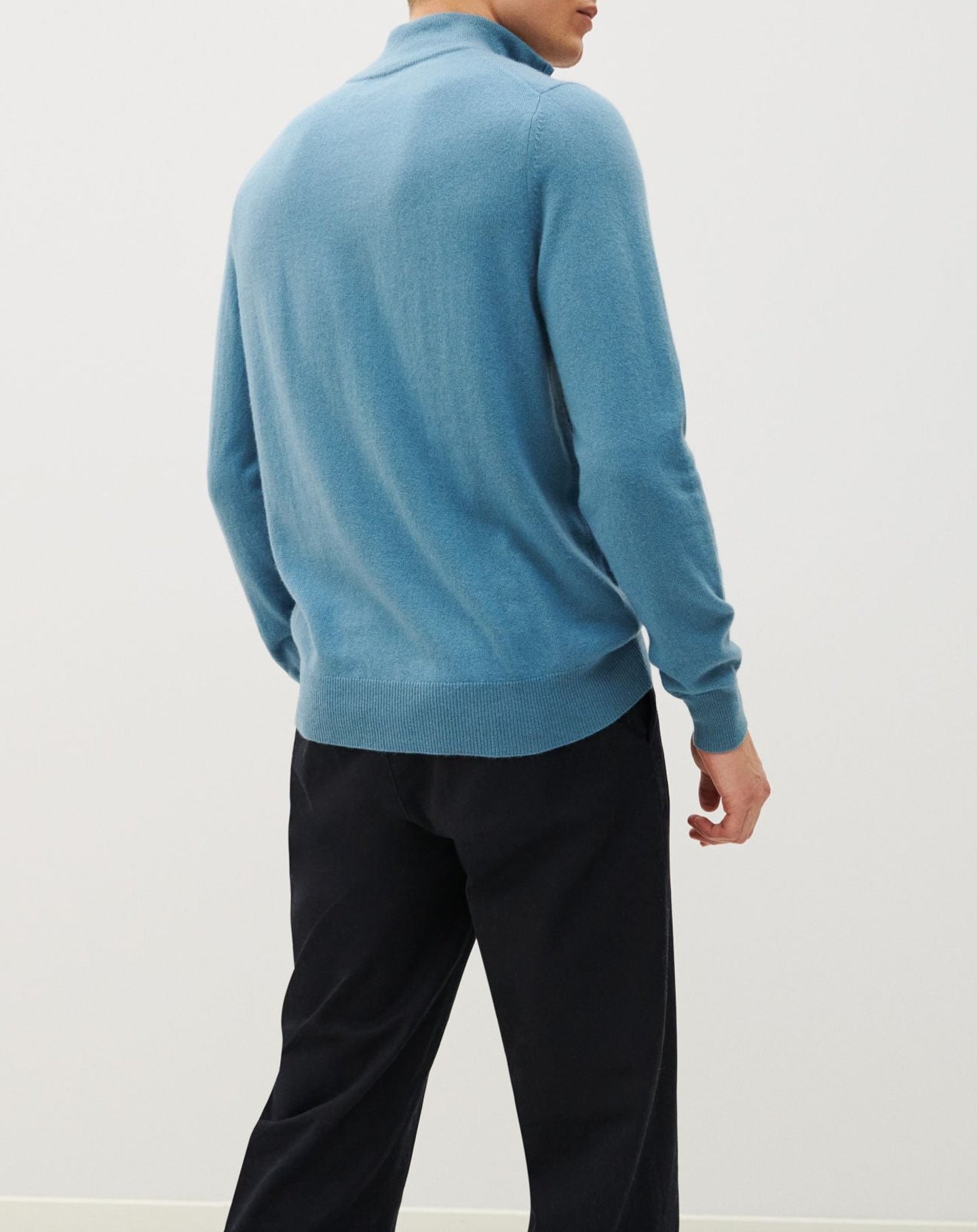 Cashmere trucker-neck jumper - Egyptian blue